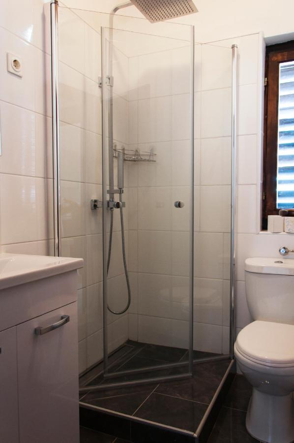Domus Albus Apartman Zára Szoba fotó